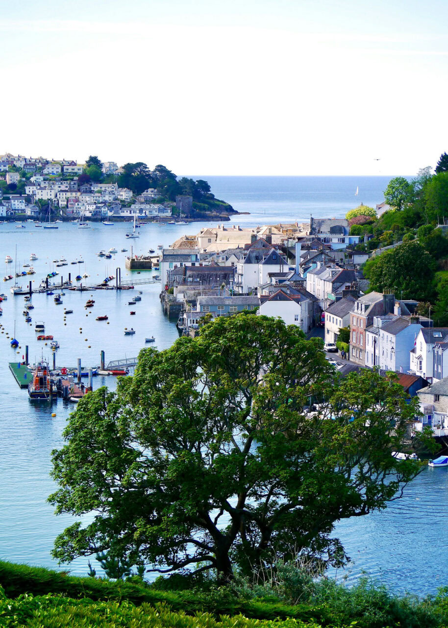 fowey-uk-914x1280-1 Fowey in Cornwall, UK